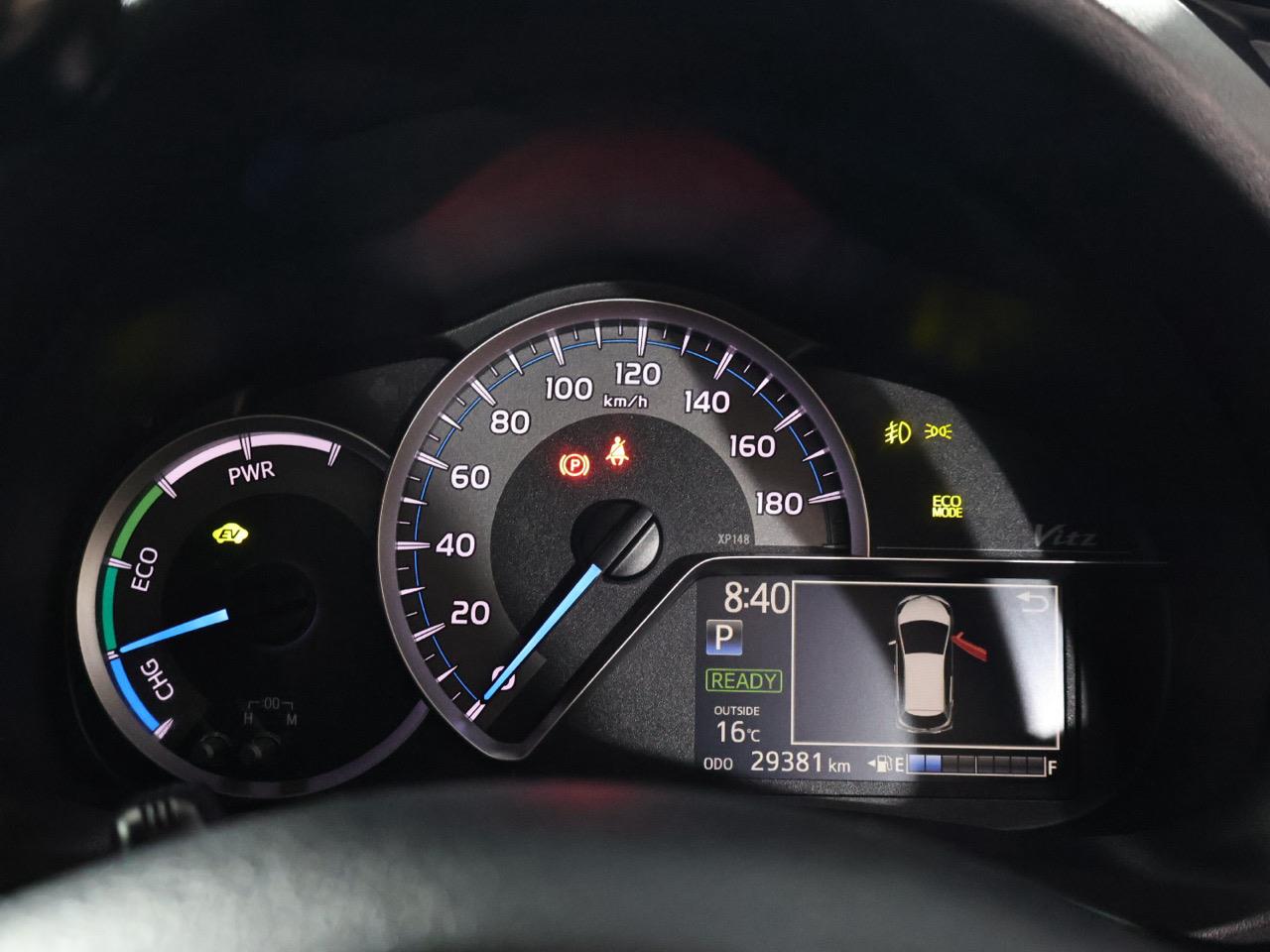 2017 Toyota Vitz