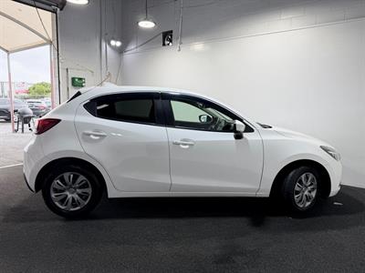 2019 Mazda Demio - Thumbnail