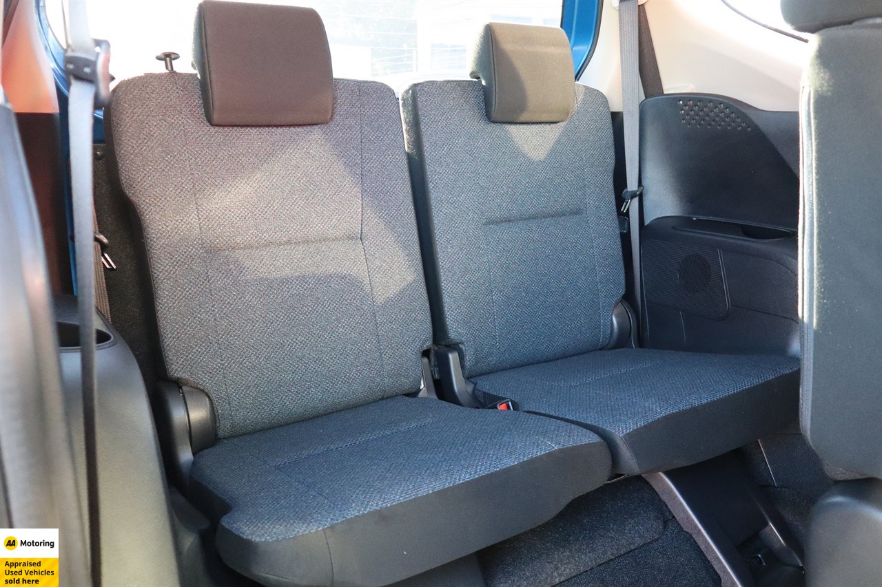 2015 Toyota Sienta