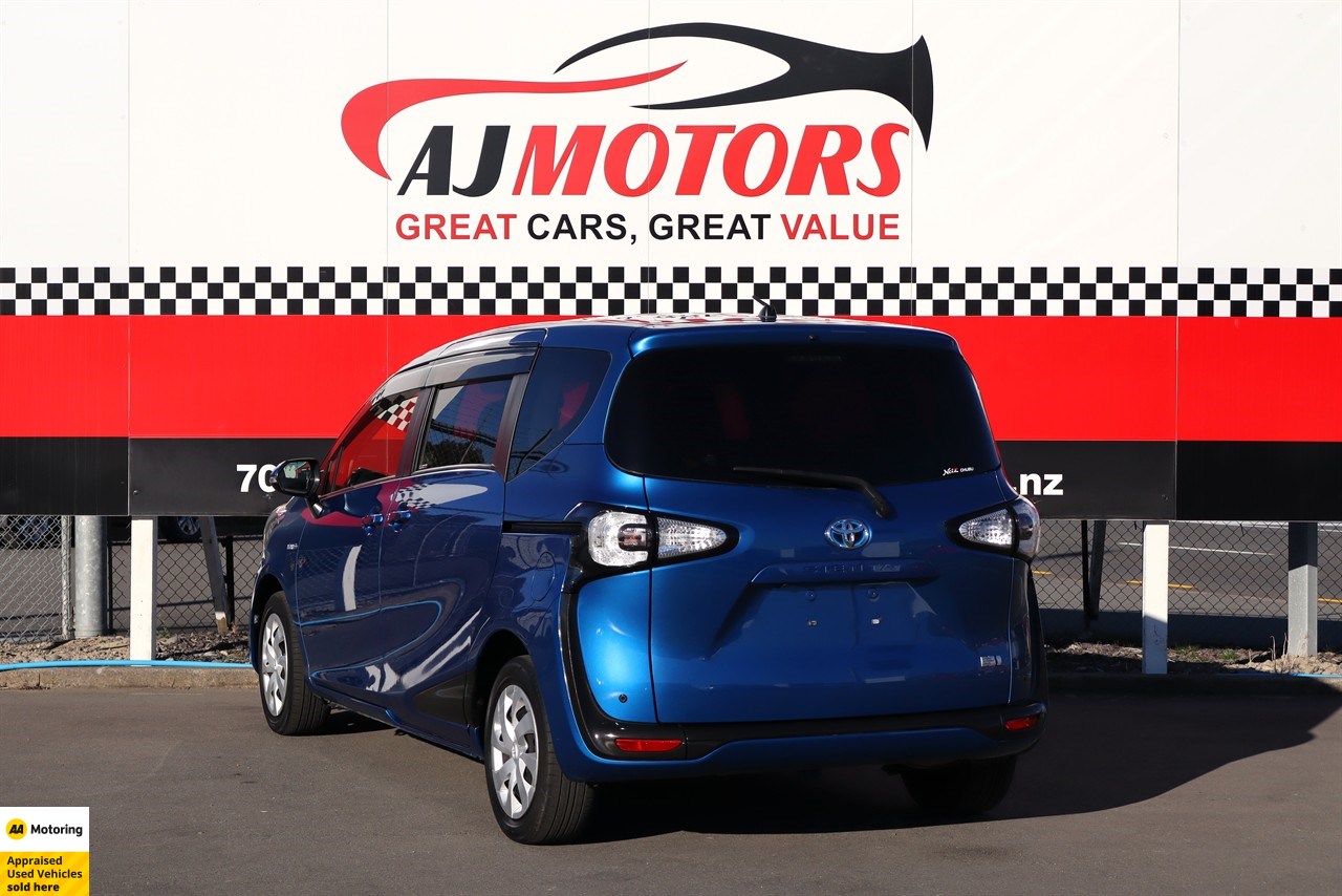 2015 Toyota Sienta