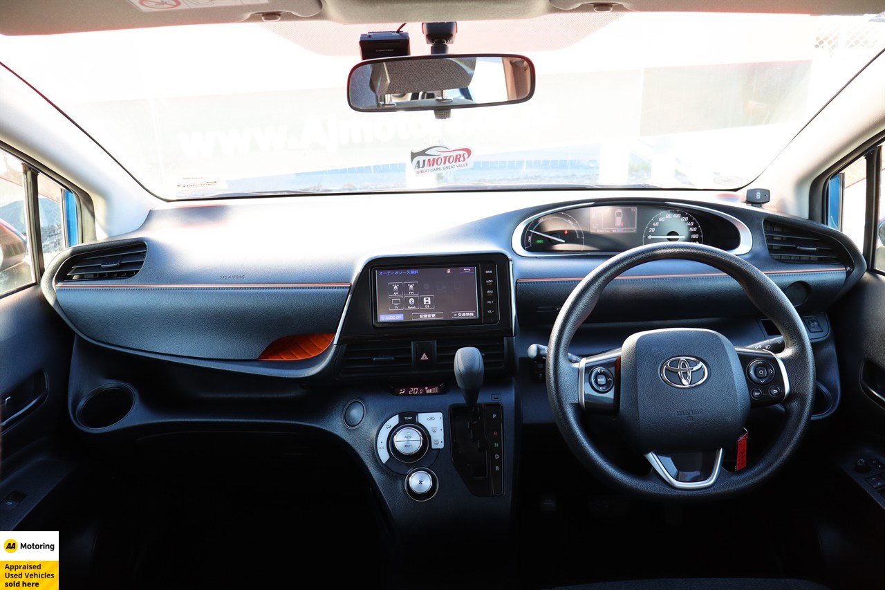 2015 Toyota Sienta