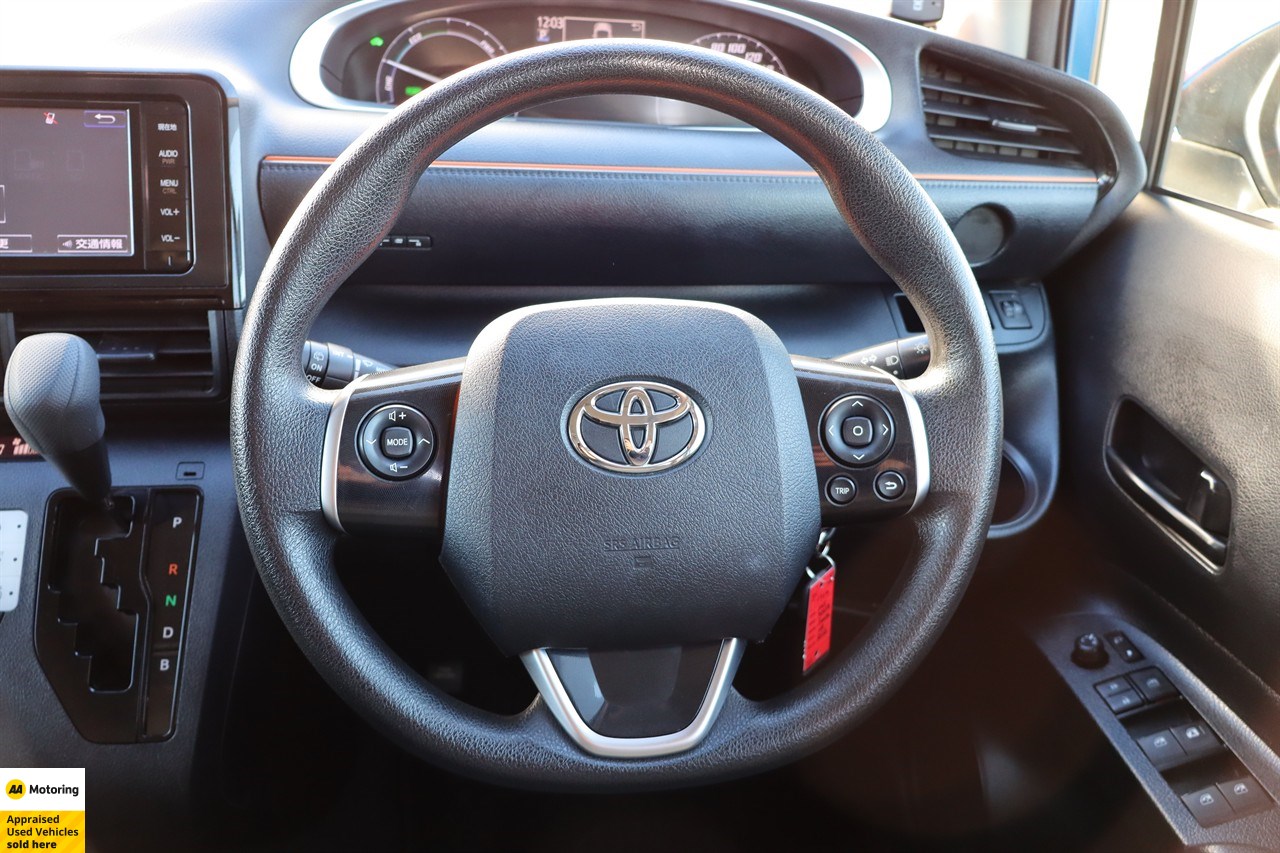 2015 Toyota Sienta