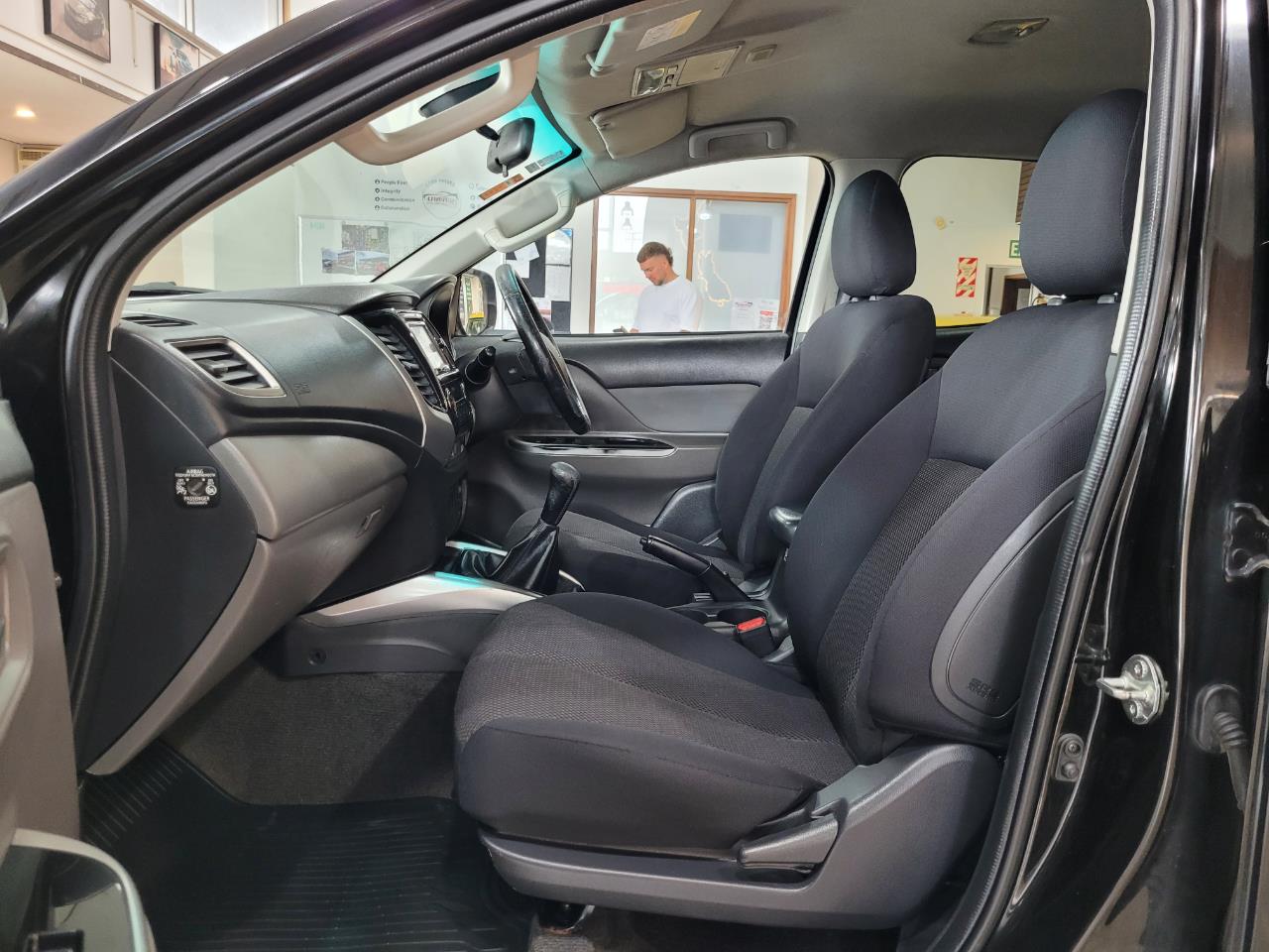 2015 Mitsubishi Triton