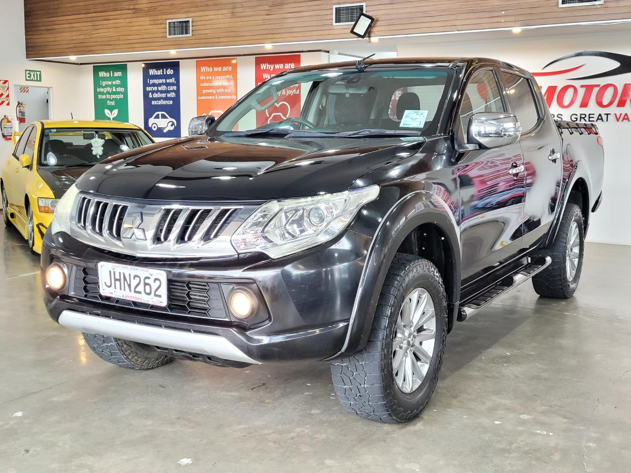 2015 Mitsubishi Triton