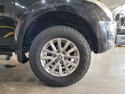 2015 Mitsubishi Triton - Thumbnail