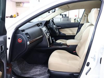 2012 Toyota Mark-X - Thumbnail