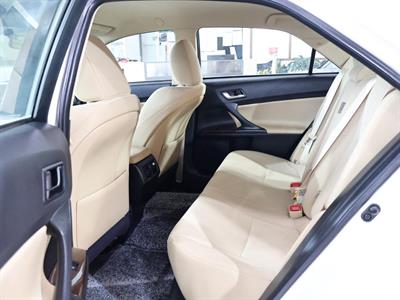 2012 Toyota Mark-X - Thumbnail