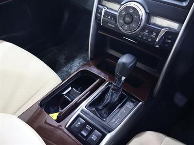 2012 Toyota Mark-X - Thumbnail