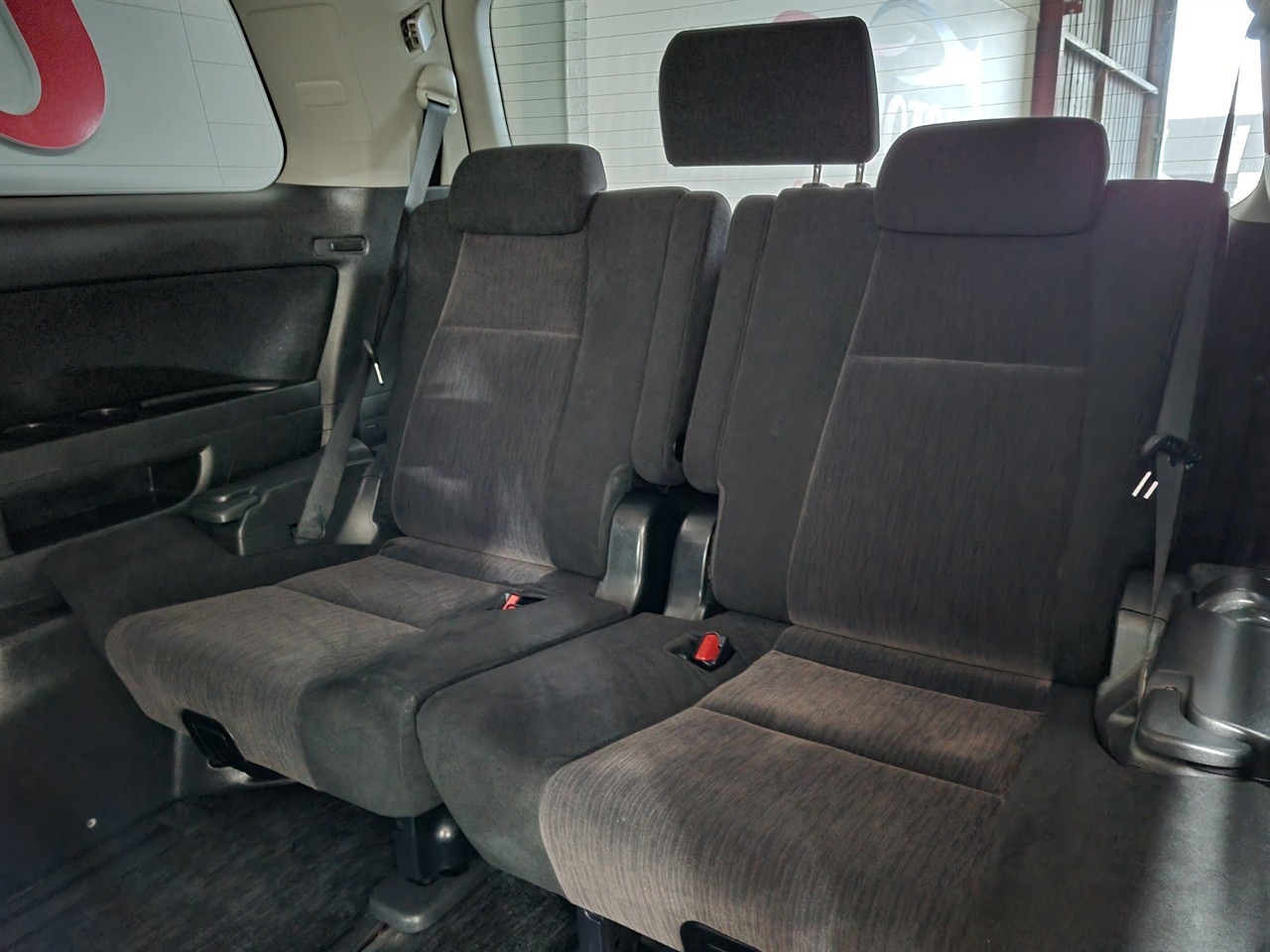 2012 Toyota Vellfire