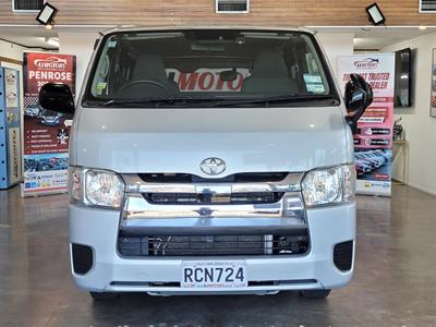 2019 Toyota Hiace - Thumbnail