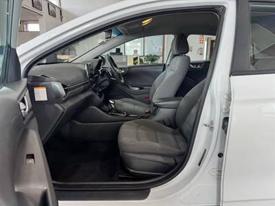 2022 Hyundai IONIQ - Thumbnail