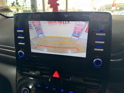 2022 Hyundai IONIQ - Thumbnail