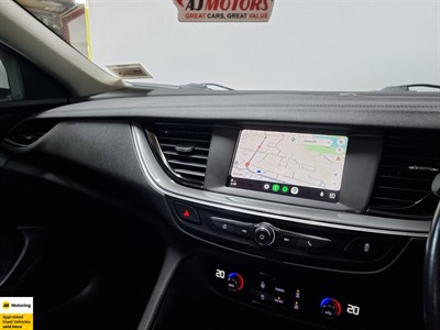 2020 Holden Commodore - Thumbnail