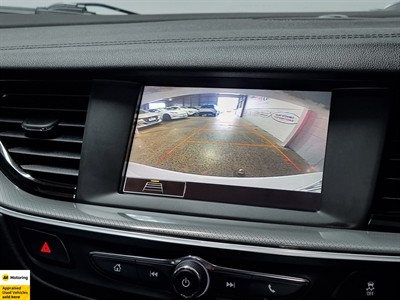 2020 Holden Commodore - Thumbnail