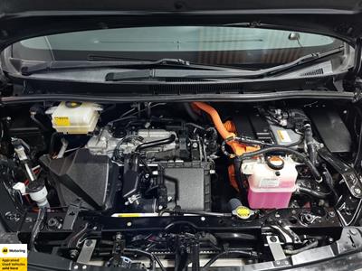 2015 Toyota Voxy - Thumbnail