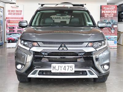 2019 Mitsubishi Outlander - Thumbnail