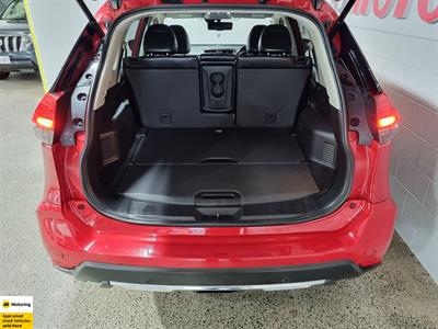 2019 Nissan X-Trail - Thumbnail