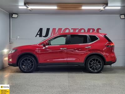 2019 Nissan X-Trail - Thumbnail