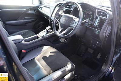 2015 Honda Shuttle - Thumbnail