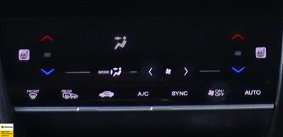 2015 Honda Shuttle - Thumbnail