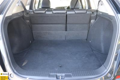 2015 Honda Shuttle - Thumbnail