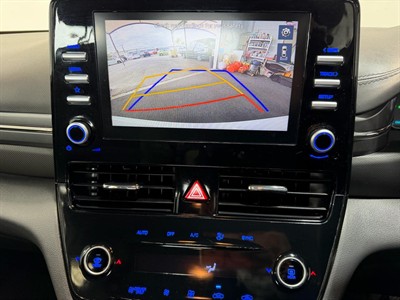 2022 Hyundai IONIQ - Thumbnail