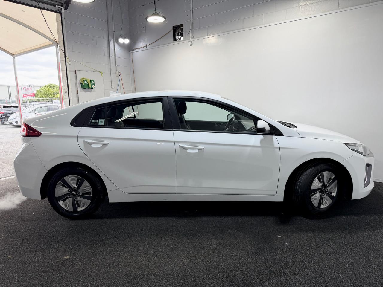 2022 Hyundai IONIQ
