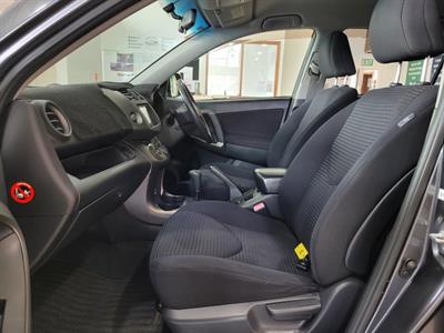 2009 Toyota Vanguard - Thumbnail