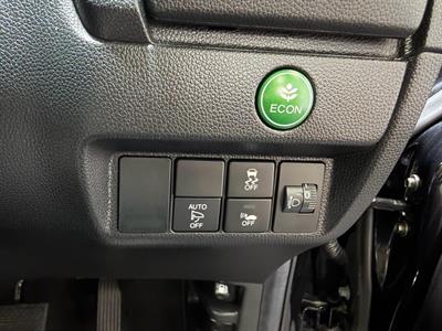 2016 Honda Fit - Thumbnail