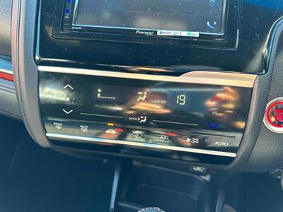 2020 Honda Jazz - Thumbnail