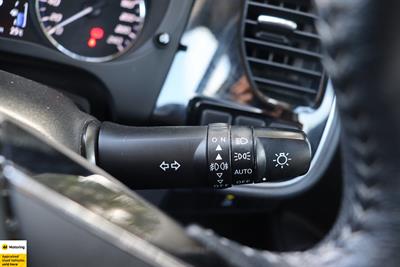 2021 Mitsubishi Outlander - Thumbnail