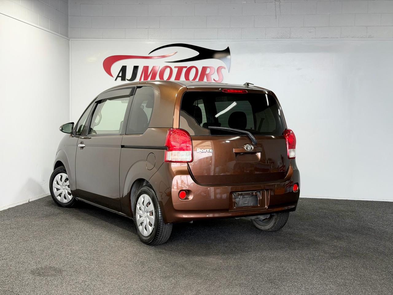 2015 Toyota Porte