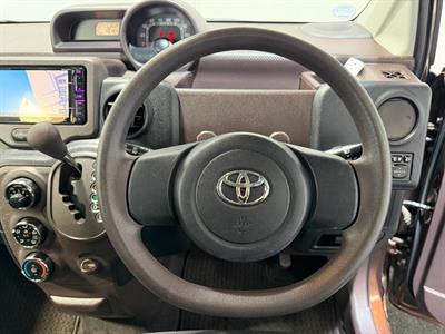2015 Toyota Porte - Thumbnail