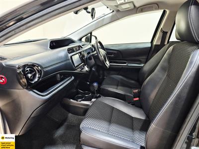 2015 Toyota Aqua - Thumbnail