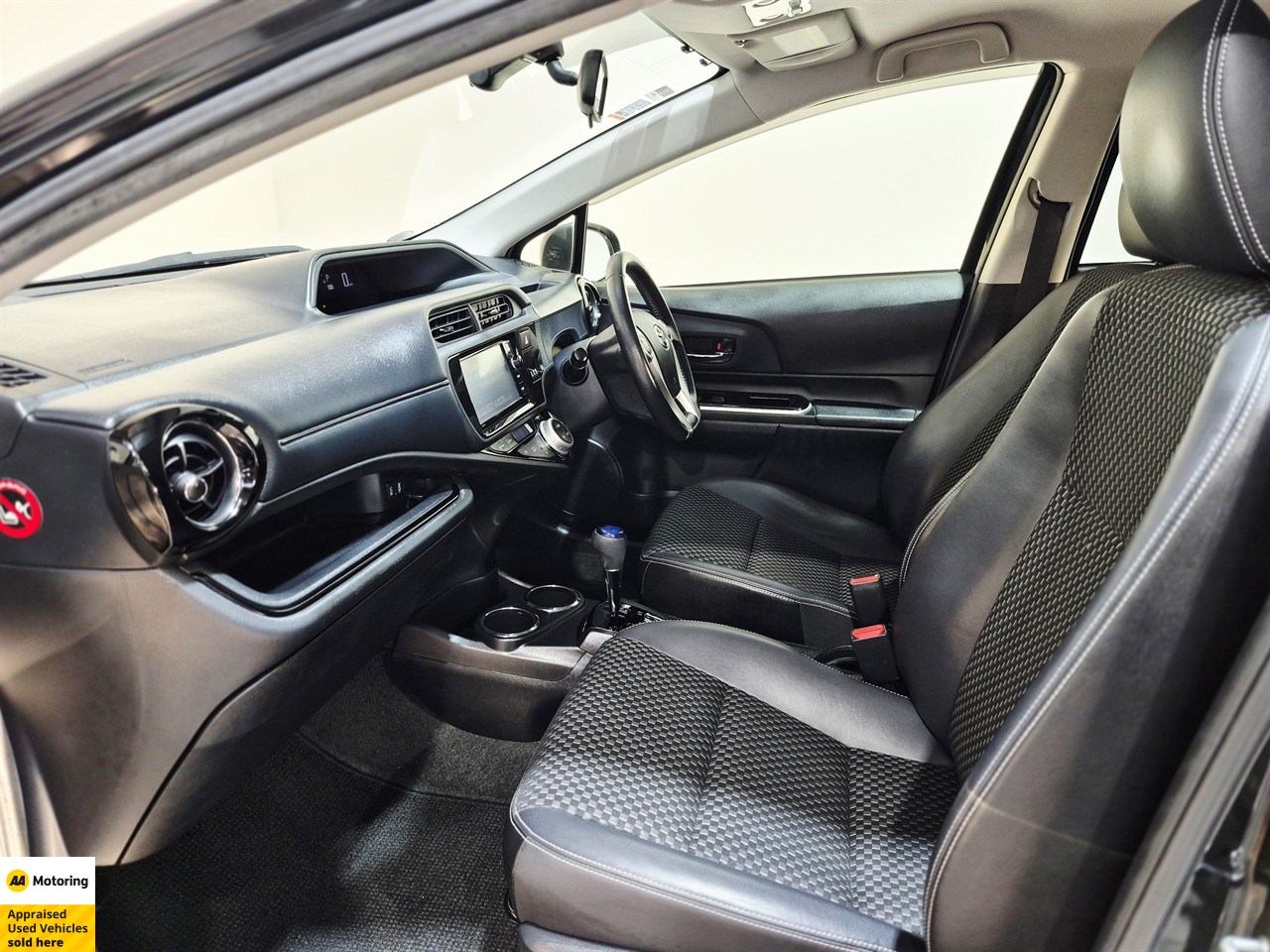 2015 Toyota Aqua