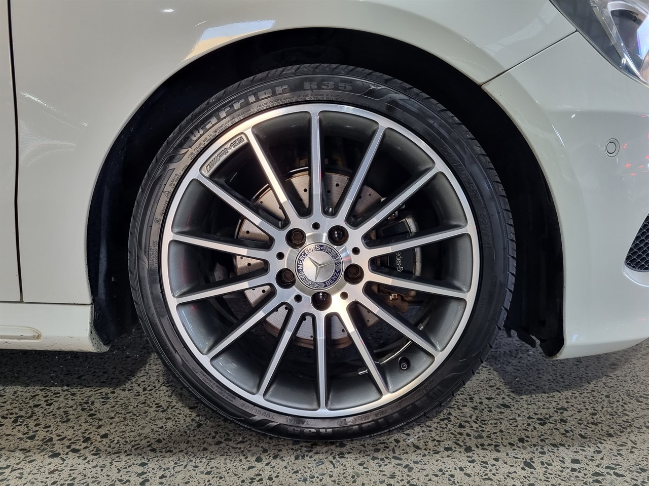 2014 Mercedes-Benz A 180