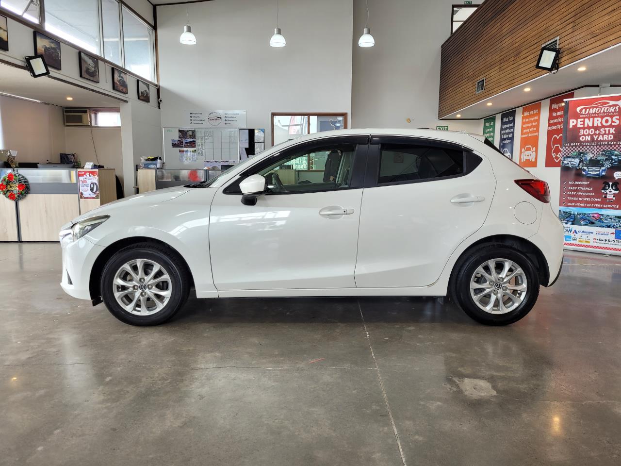 2015 Mazda Demio