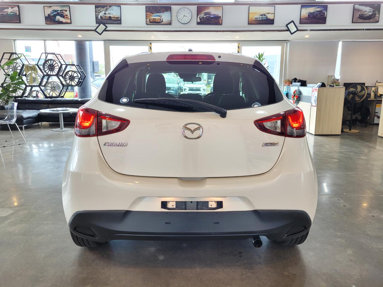 2015 Mazda Demio