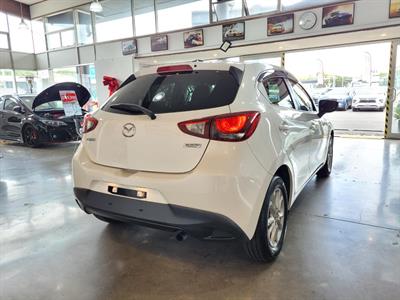 2015 Mazda Demio - Thumbnail