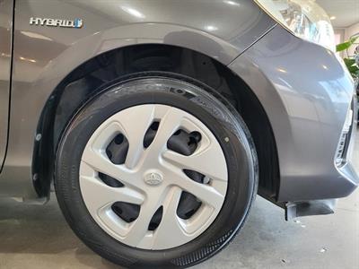 2014 Toyota Aqua - Thumbnail