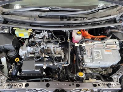 2014 Toyota Aqua - Thumbnail