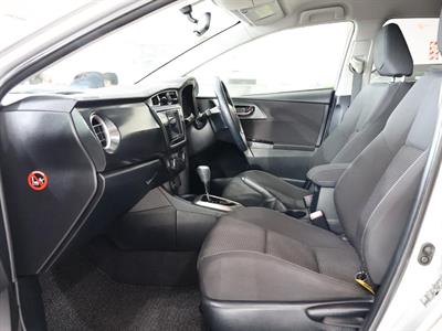 2014 Toyota Auris - Thumbnail