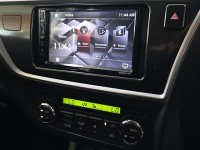 2014 Toyota Auris - Thumbnail