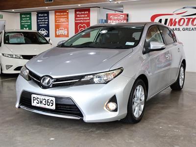 2014 Toyota Auris - Thumbnail