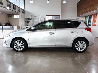 2014 Toyota Auris - Thumbnail