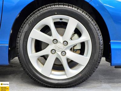 2013 Toyota Aqua - Thumbnail