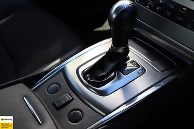 2013 Nissan Skyline - Thumbnail