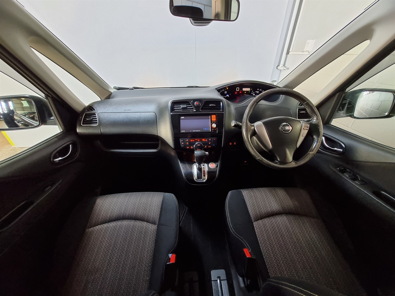 2014 Nissan Serena