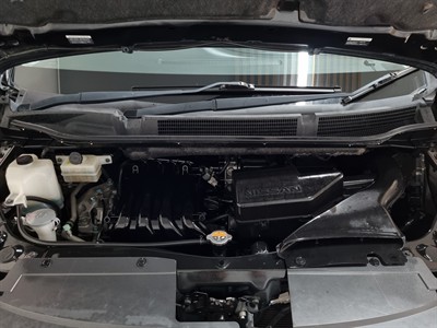 2014 Nissan Serena - Thumbnail