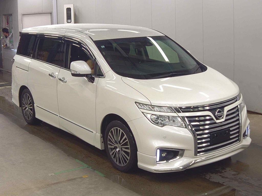 2019 Nissan Elgrand